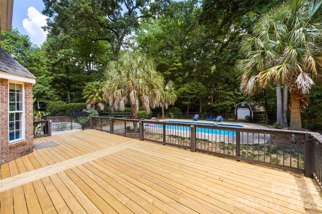 6520 Hollow Oak Drive, Mint Hill, NC 28227