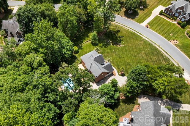 6520 Hollow Oak Drive, Mint Hill, NC 28227