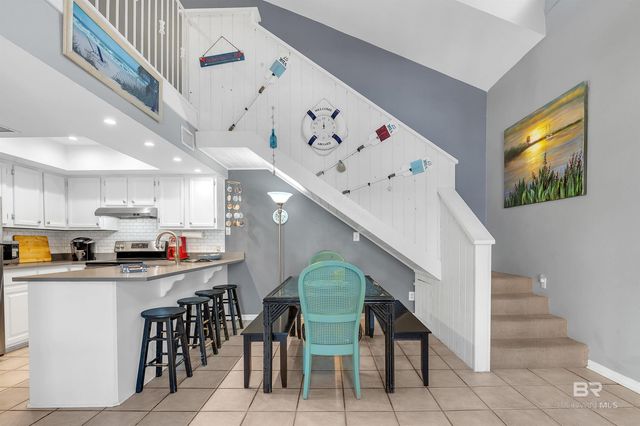 1041 W Lagoon Avenue 304, Gulf Shores, AL 36542