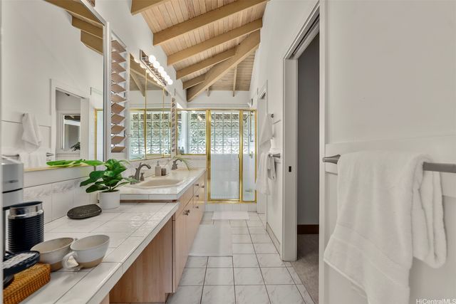 1110 Ilikala Place, Kailua, HI 96734