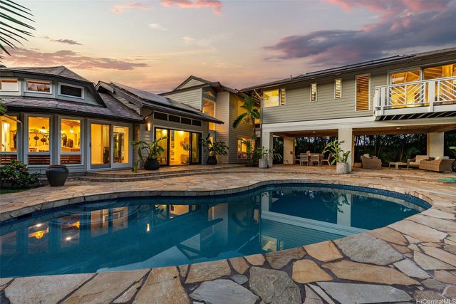 1110 Ilikala Place, Kailua, HI 96734