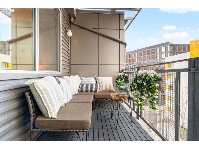 1125 Nw 9TH Ave 517, Portland, OR 97209