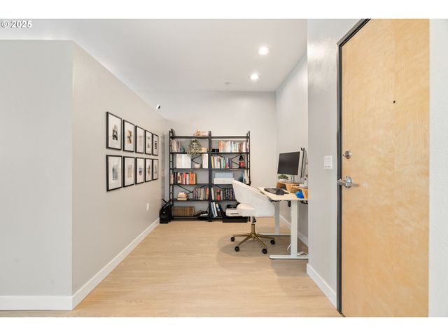 1125 Nw 9TH Ave 517, Portland, OR 97209