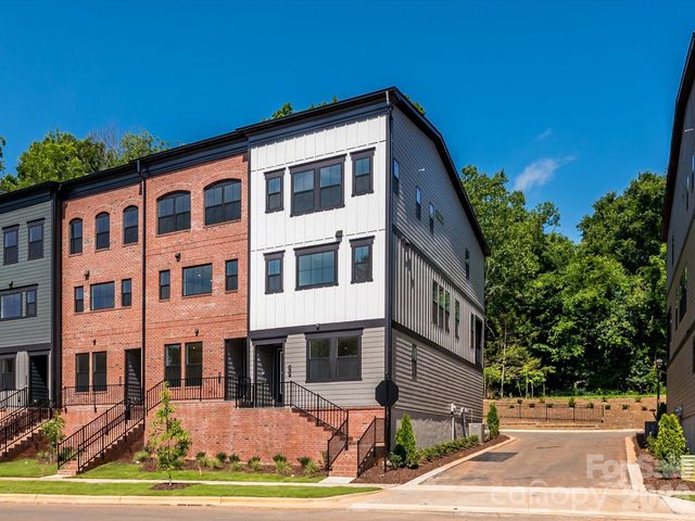 317 Old Town Village Road, Waxhaw, NC 28173