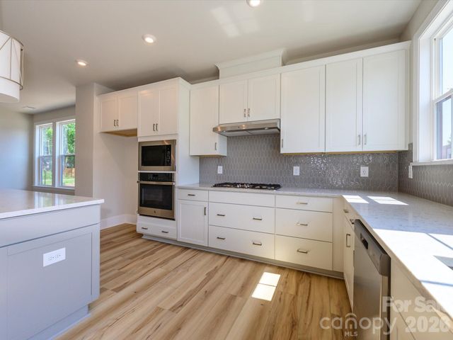 317 Old Town Village Road, Waxhaw, NC 28173