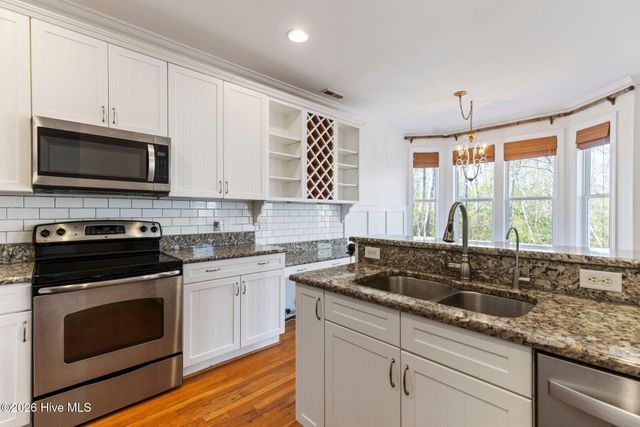 200 River Gate Lane, Wilmington, NC 28412