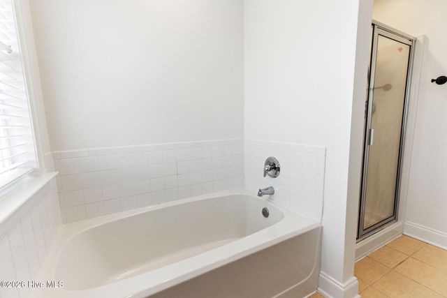 200 River Gate Lane, Wilmington, NC 28412