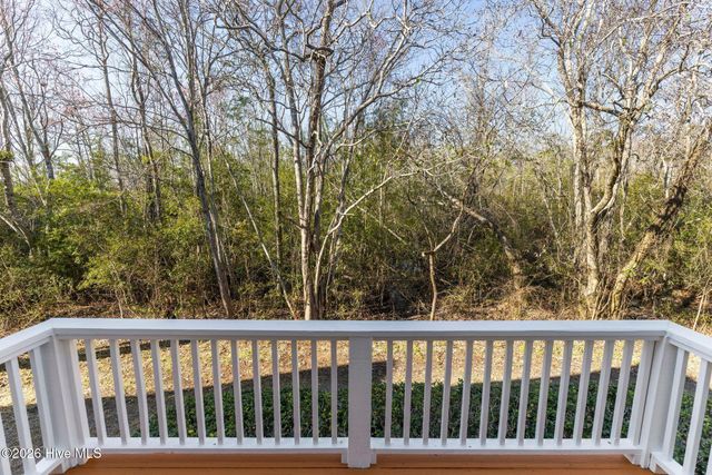 200 River Gate Lane, Wilmington, NC 28412