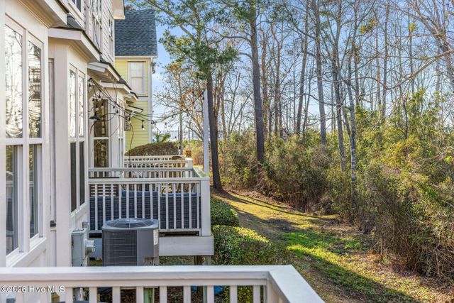 200 River Gate Lane, Wilmington, NC 28412