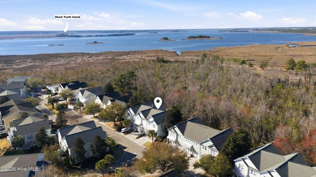 200 River Gate Lane, Wilmington, NC 28412