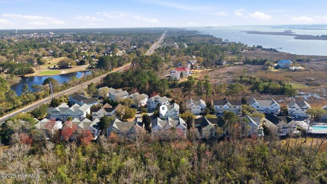 200 River Gate Lane, Wilmington, NC 28412