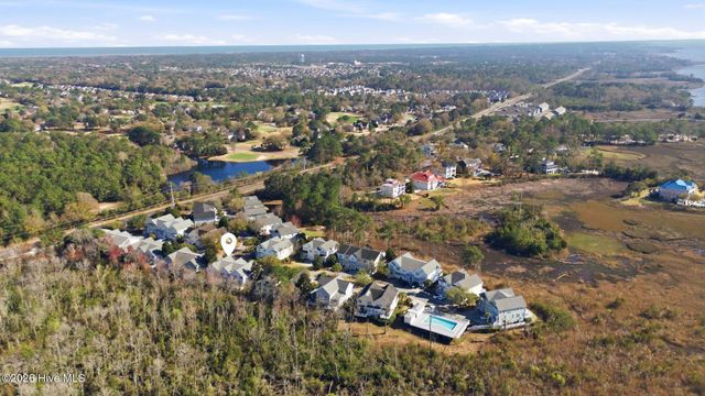 200 River Gate Lane, Wilmington, NC 28412