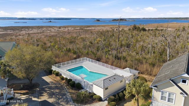 200 River Gate Lane, Wilmington, NC 28412