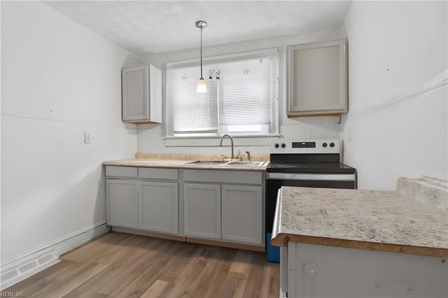 110 Halifax ST, Suffolk, VA 23434