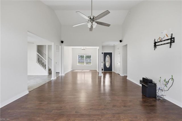 402 Calvin ST, Suffolk, VA 23435