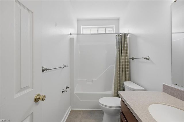 402 Calvin ST, Suffolk, VA 23435