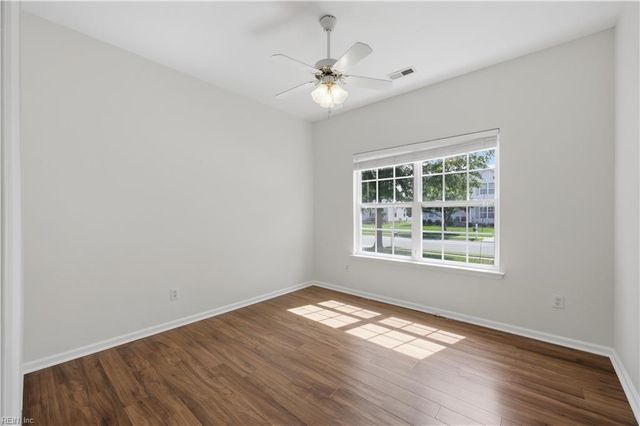 402 Calvin ST, Suffolk, VA 23435