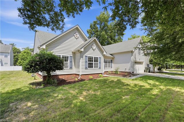402 Calvin ST, Suffolk, VA 23435
