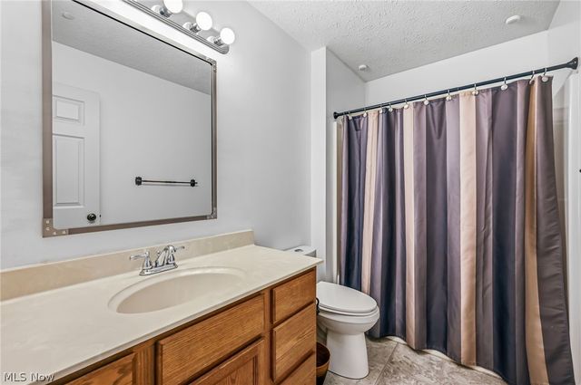 5415 Andover Drive, Parma, OH 44134