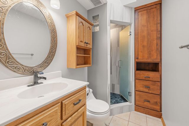 550 Mckinley Street, Anoka, MN 55303