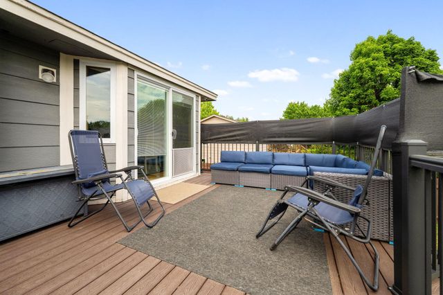 550 Mckinley Street, Anoka, MN 55303