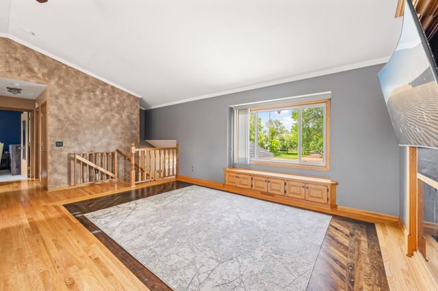 550 Mckinley Street, Anoka, MN 55303