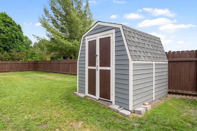 550 Mckinley Street, Anoka, MN 55303