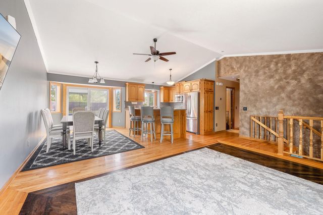 550 Mckinley Street, Anoka, MN 55303
