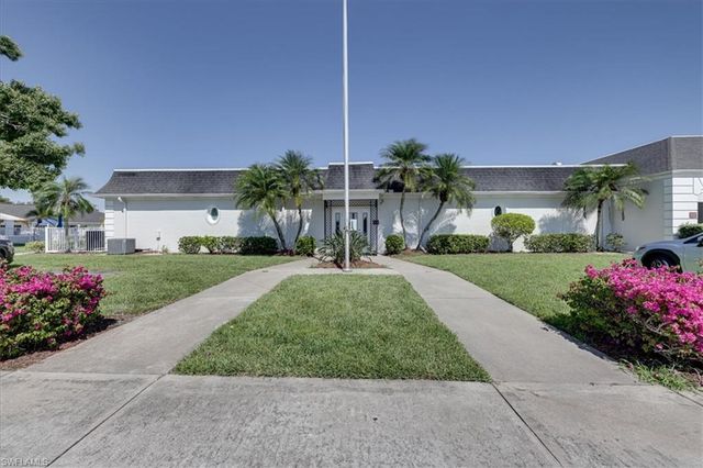 1230 Arcola DR, Fort Myers, FL 33919