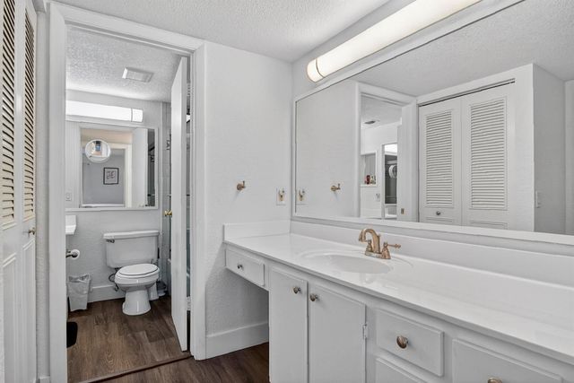 5930 Whispering Pine Way B-2, Greenacres, FL 33463