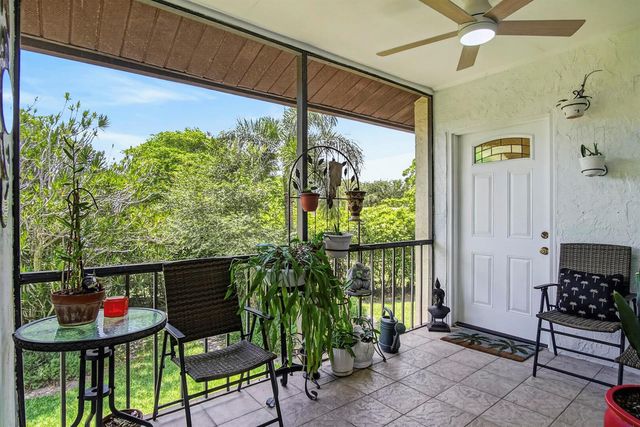 5930 Whispering Pine Way B-2, Greenacres, FL 33463