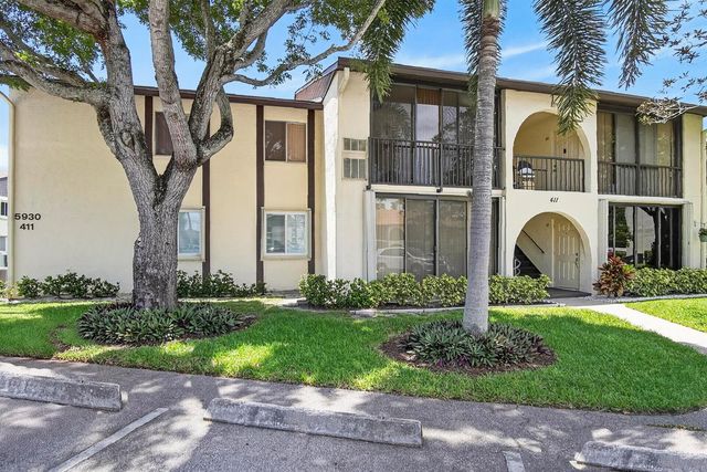 5930 Whispering Pine Way B-2, Greenacres, FL 33463