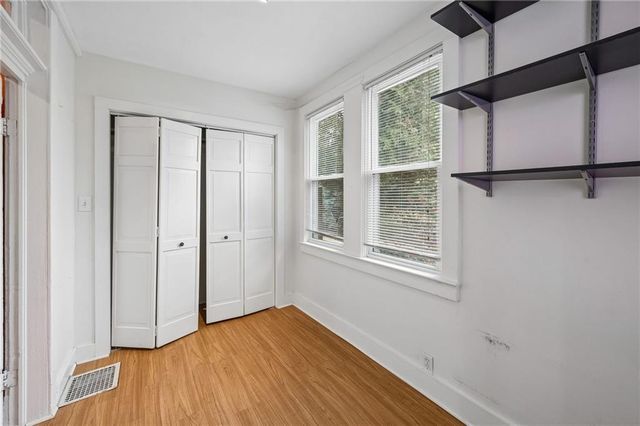 2518 Charlotte Street, Kansas City, MO 64108