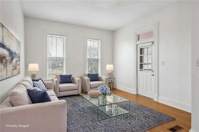 2518 Charlotte Street, Kansas City, MO 64108