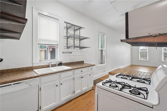 2518 Charlotte Street, Kansas City, MO 64108