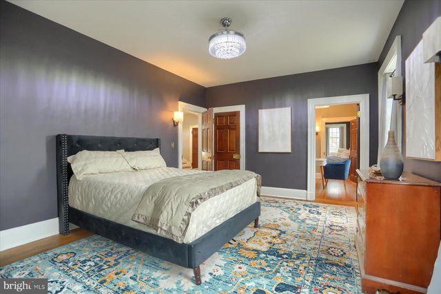 818 W UNIVERSITY PKWY, Baltimore, MD 21210