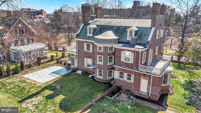 818 W UNIVERSITY PKWY, Baltimore, MD 21210