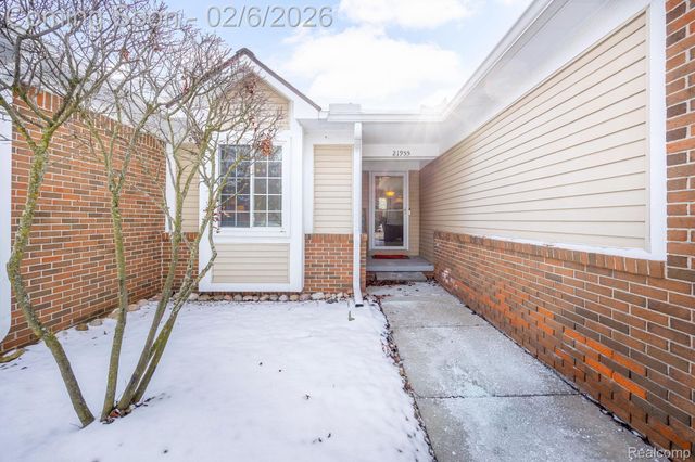 21955 Concord Drive, Brownstown Charter Township, MI 48193