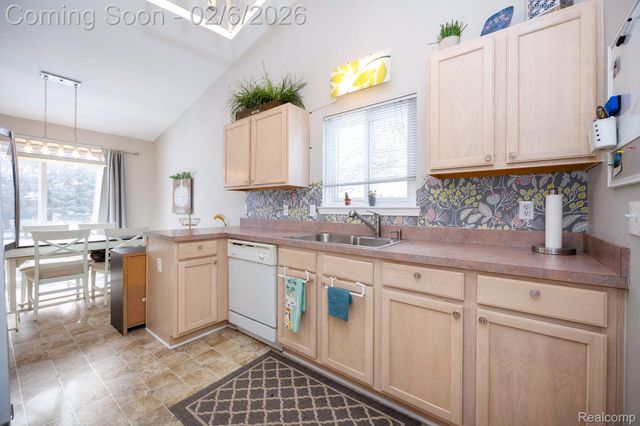 21955 Concord Drive, Brownstown Charter Township, MI 48193