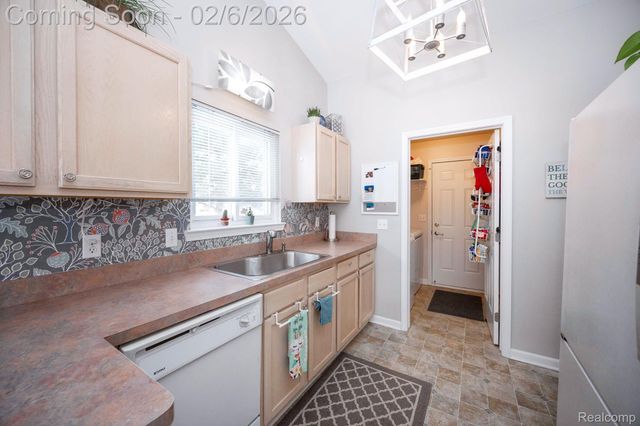 21955 Concord Drive, Brownstown Charter Township, MI 48193