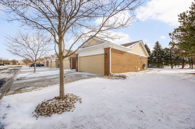 21955 Concord Drive, Brownstown Charter Township, MI 48193