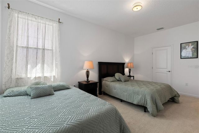 240 TRINITY RIDGE CIRCLE, Davenport, FL 33897