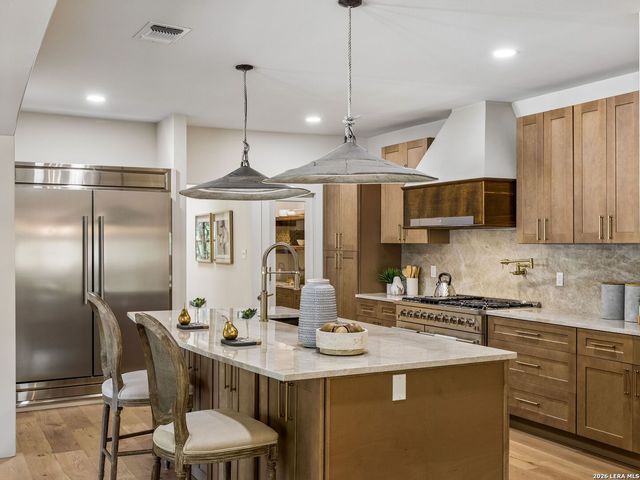 850 Estes Avenue, San Antonio, TX 78209