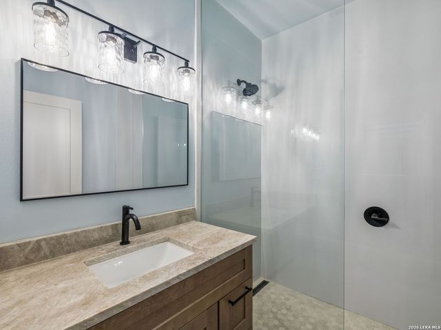 850 Estes Avenue, San Antonio, TX 78209