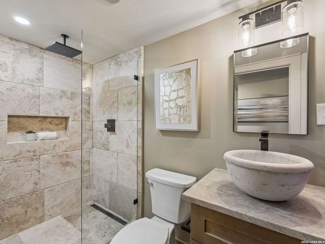 850 Estes Avenue, San Antonio, TX 78209