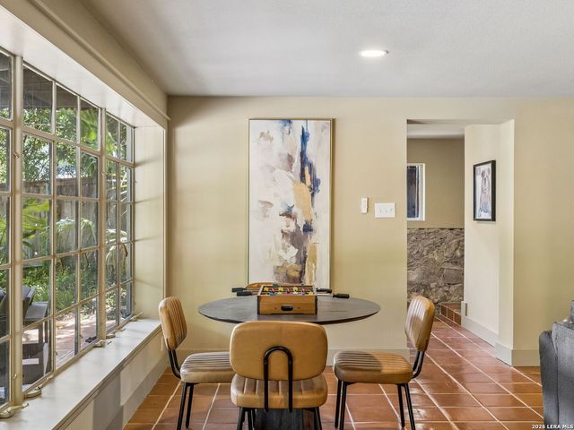 850 Estes Avenue, San Antonio, TX 78209