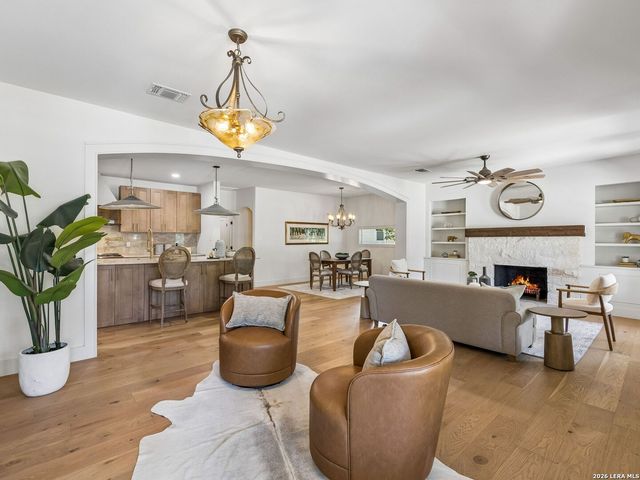 850 Estes Avenue, San Antonio, TX 78209
