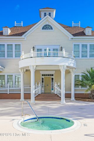 3535 Fairway Crest Drive SW, Shallotte, NC 28470