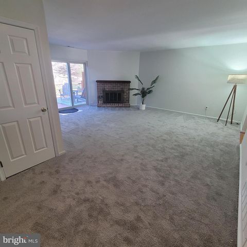 430 CARMARTHEN CT, Exton, PA 19341