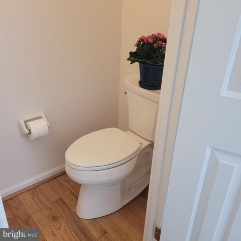 430 CARMARTHEN CT, Exton, PA 19341